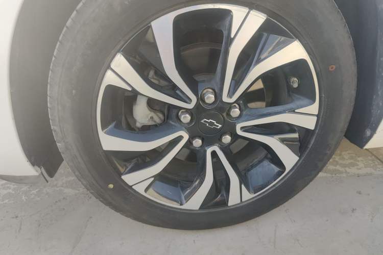 Used Chevrolet Monza 2019 RS 330T Automatic Comfort Edition China VI Standard
