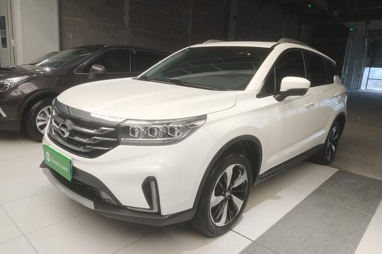 Used GAC Trumpchi GS4 2018 235T Automatic Two-Wheel Drive Luxury Smart Connectivity Millionth Anniversary Edition