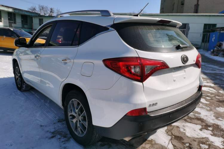 Used BYD Song 2018 1.5TID Automatic Smart Connect Prestige Model