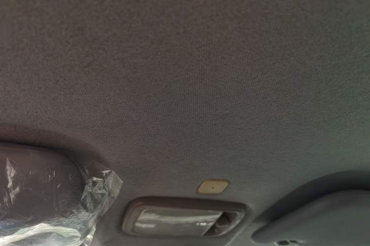 Used Chery QQ Ice Cream 2022 120km Conical Shape Lithium Iron Phosphate
