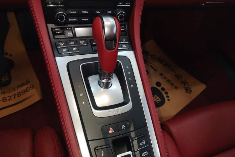 Used Porsche 718 2022 Boxster 2.0T
