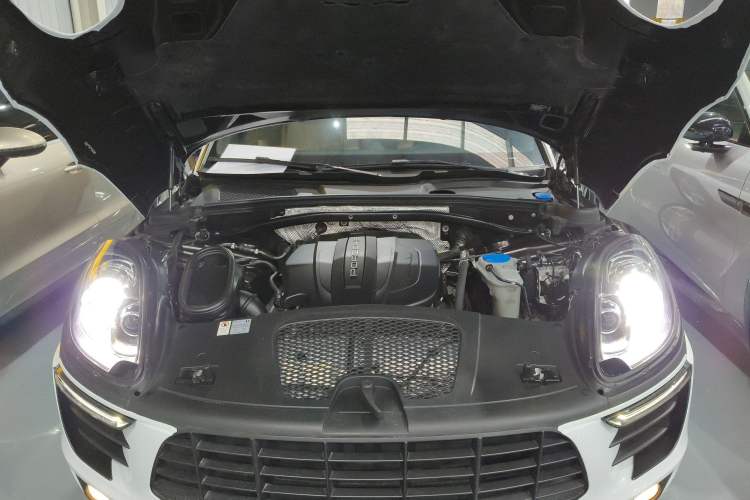 Used Porsche Macan 2017 Macan 2.0T
