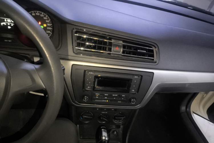 Used Volkswagen Lavida 2019 Lavida Start 1.5L Automatic Trendy Version China VI Standard
