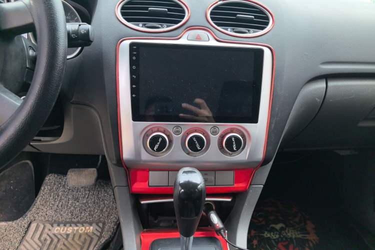 Used Ford Focus 2013 Hatchback Classic 1.8L Automatic Base Model
