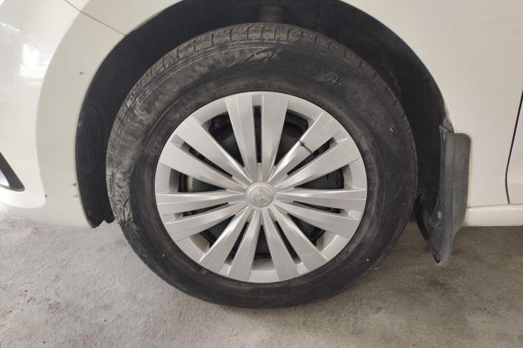 Used Volkswagen Santana 2016 1.4L Manual Fashion Edition
