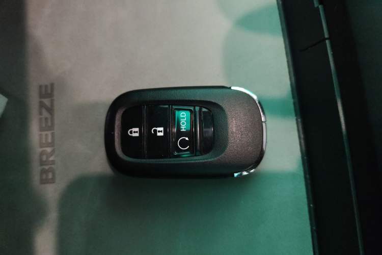 Used Honda Breeze 2023 240TURBO Two-Wheel-Drive Luxury Edition 5 Seats