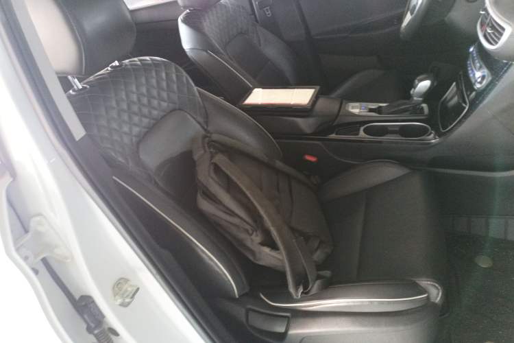 Used Hyundai Tucson 2019 280TGDi Dual-Clutch Two-Wheel Drive Fashion Edition China VI Standard
