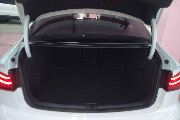 Used Audi A3 2018 30th Anniversary Edition Limousine 35 TFSI Fashion Model
