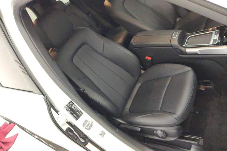 Used Mercedes-Benz GLB 2024 GLB 200 Dynamic Edition
