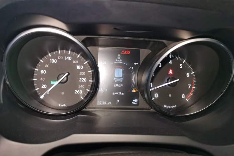 Used Land Rover Range Rover Evoque 2018 240 PS SE Smart Brilliance Edition
