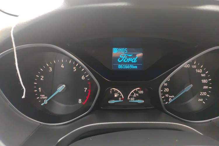 Used Ford Focus 2018 Hatchback Classic 1.6L Automatic Trendy SmartDrive Edition
