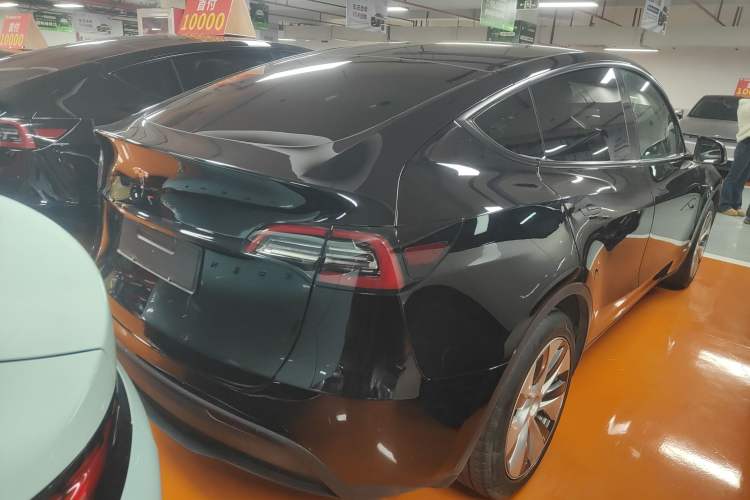 Used Tesla Model Y 2021 Standard Range Rear-Wheel Drive Version