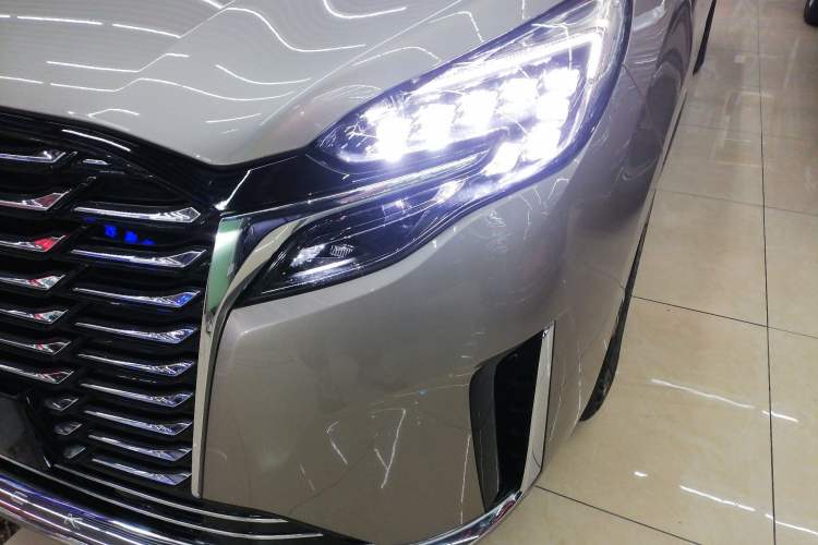 Used Buick GL8 2023 ES Lu Zun Comfort Model