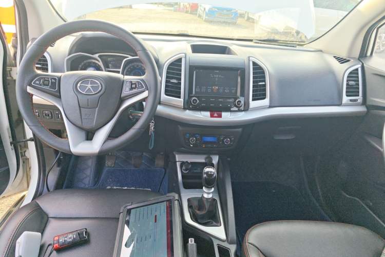 Used  Refine S3 2016 1.5L Manual Luxury Smart Version
