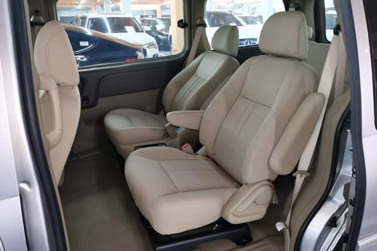 Used Buick GL8 2014 2.4L Classic Edition
