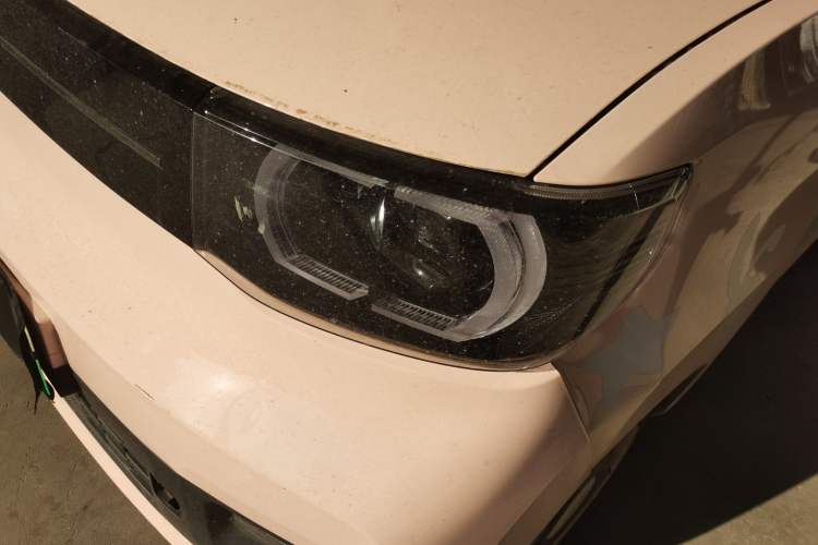 Used Wuling Hongguang MINIEV 2022 Macaron Premium Model – Lithium Ternary Battery
