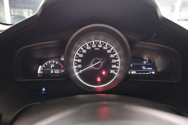 Used Mazda Mazda 3 Axela 2017 Hatchback 1.5L Automatic Comfort Model Emission Standard China V