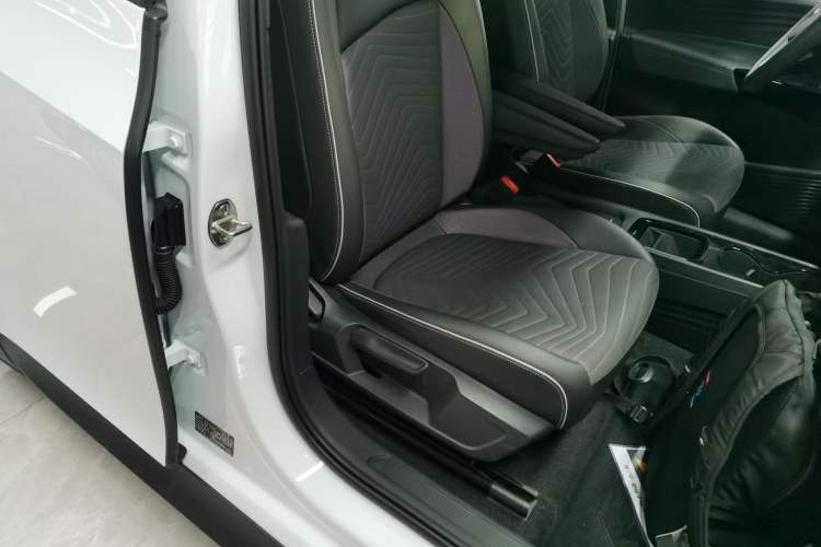 Used Volkswagen ID.3 2024 Pure & Smart Edition
