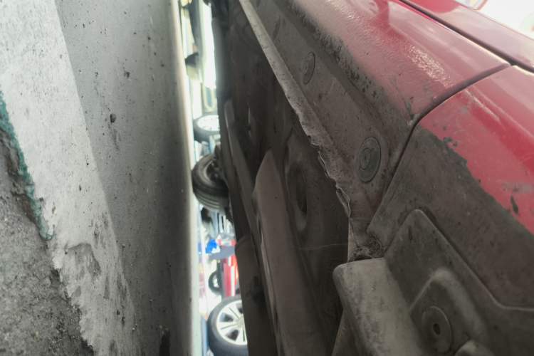 Used Toyota YARiS L 2015 1.5E Automatic Charm Edition
