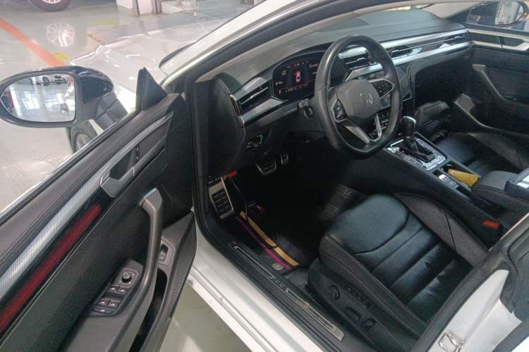 Used Volkswagen FAW-Volkswagen CC 2023 380TSI Striking Edition
