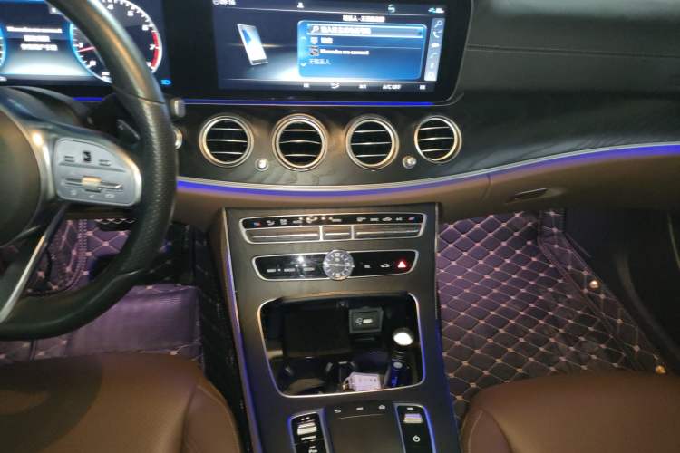 Used Mercedes-Benz E-Class 2019 E 300 L Sporty and Stylish Model