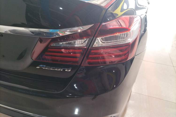 Used Honda Accord 2016 2.0L Elite Edition
