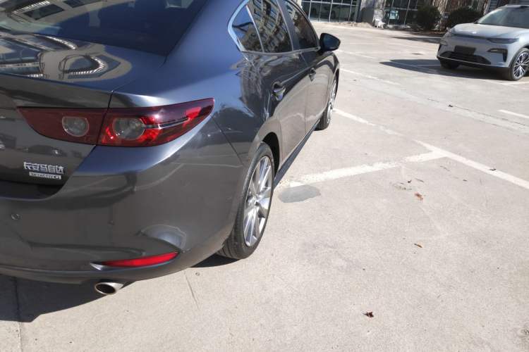 Used Mazda Mazda 3 Axela 2020 2.0L Automatic ZhiXuan Edition
