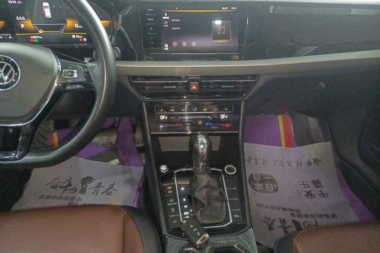 Used Volkswagen Lavida 2021 280TSI DSG Luxury Edition
