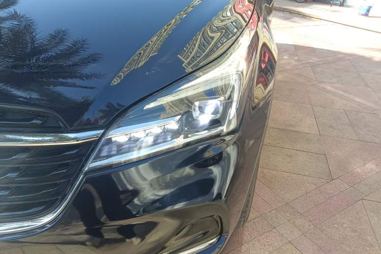 Used Buick Envision 2020 20T Two-Wheel Drive Leading Version
