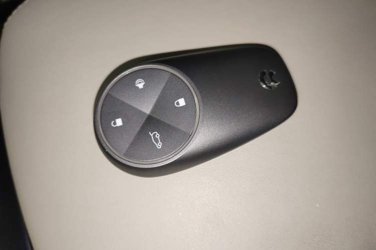 Used Nio ES8 2020 450KM Signature Edition Six-Seater Version
