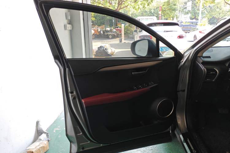 Used Lexus NX 2020 200 Front-Wheel Drive Freeline Edition China VI Standard
