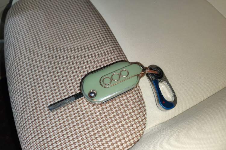 Used Wuling Hongguang MINIEV 2024 3rd Generation 215km Advanced Version
