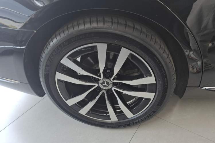 Used Mercedes-Benz S-Class 2023 S 400 L Luxury Model
