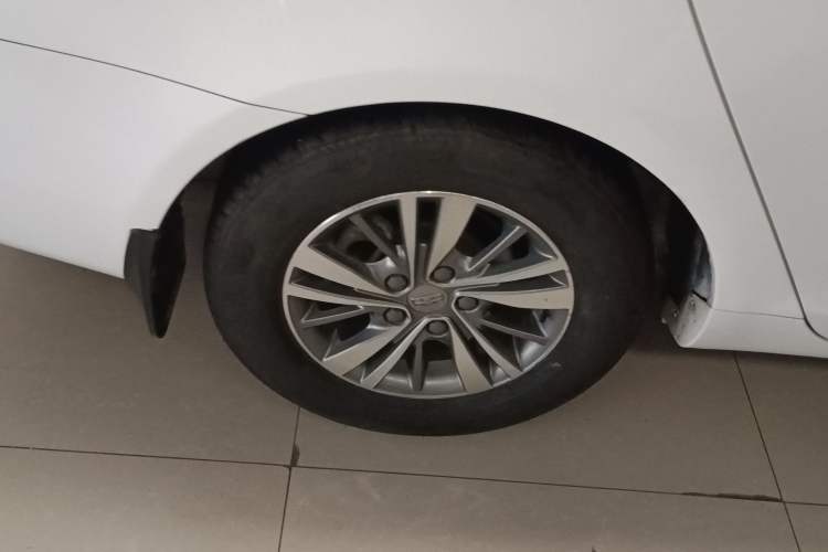 Used Geely Auto Emgrand 2018 1.5L Manual Luxury Model