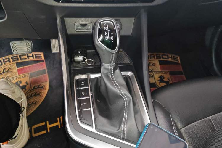 Used Geely Auto Vision X3 2019 Upgraded Model 1.5L CVT Elite Version
