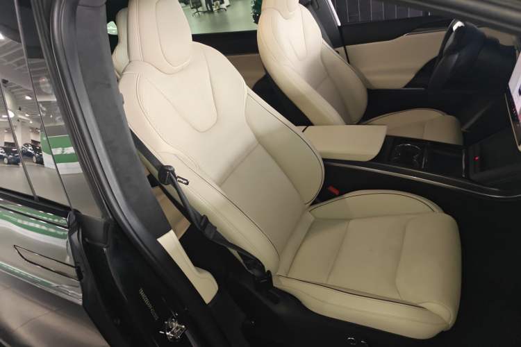 Used Tesla Model X 2023 Three-Motor All-Wheel-Drive Plaid Version
