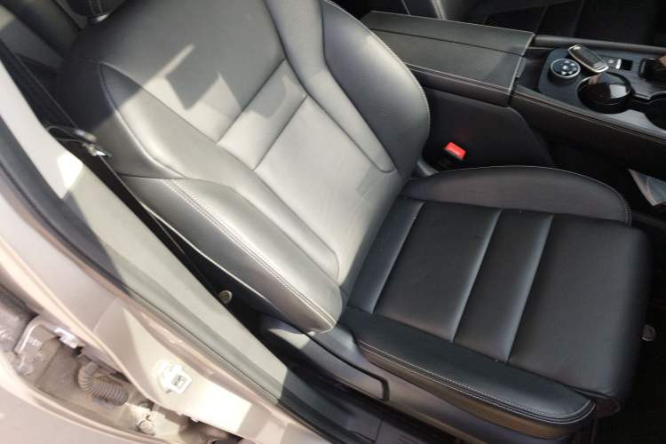 Used Nissan X-Trail 2023 e-POWER Ultra-Hybrid Dual-Motor All-Wheel-Drive Luxury Edition
