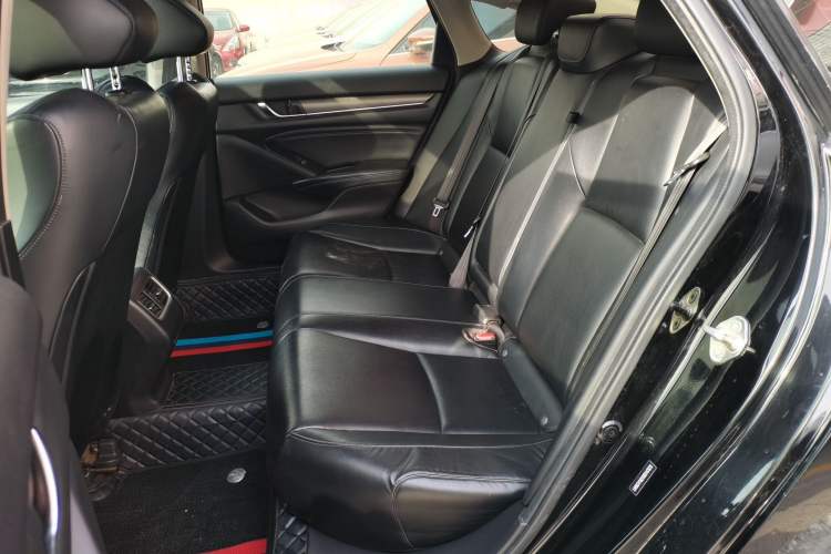 Used Honda Accord 2018 230TURBO Comfort Version National V
