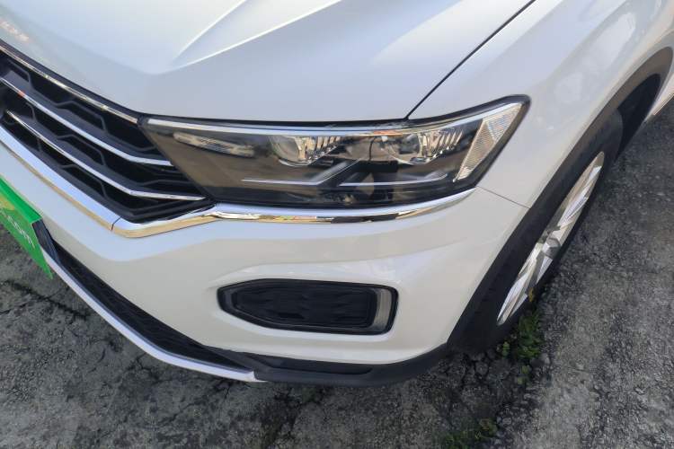 Used Volkswagen T-ROC 2020 280TSI DSG Two-Wheel-Drive Elite Version
