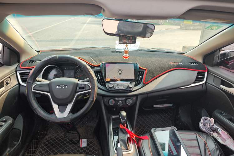 Used Chevrolet Monza 2019 Redline 320T Dual-Clutch Joyful Edition China VI Standard