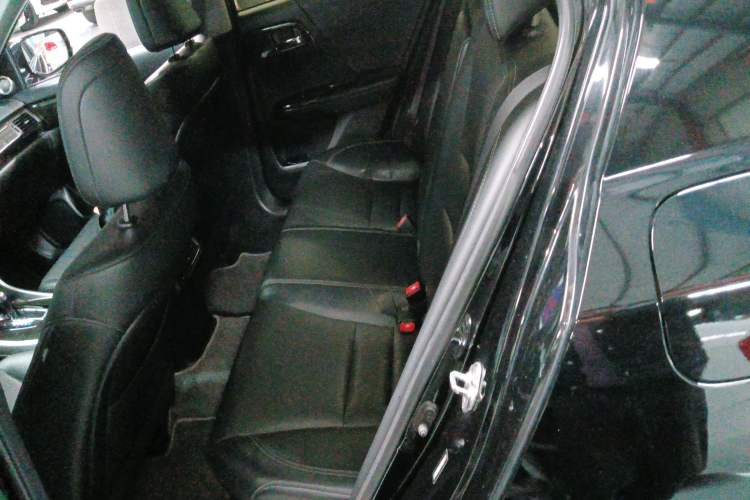 Used Honda Accord 2015 2.4L EX Luxury Edition
