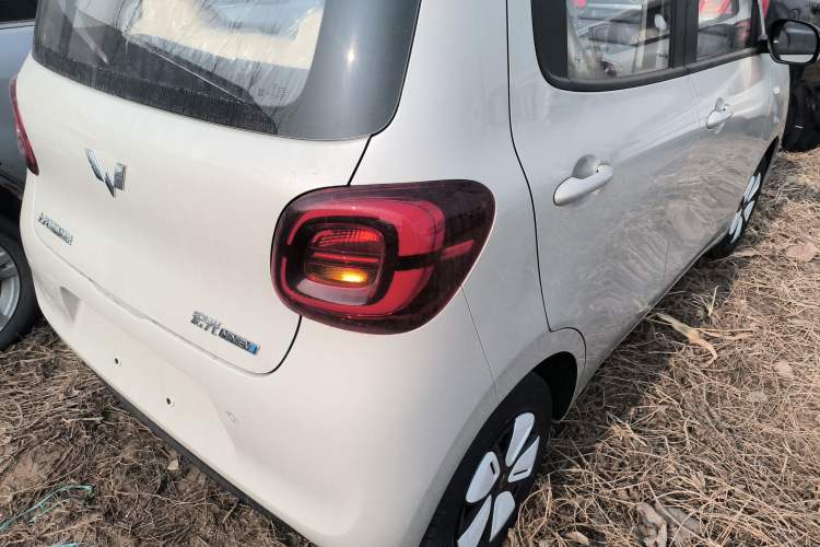 Used Wuling Hongguang MINIEV 2025 Four-Door Version Advanced Edition