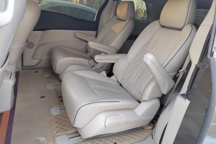 Used Buick GL8 2022 Land Business Class 652T Luxury Model