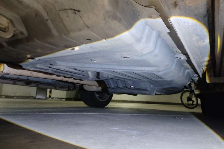 Used Toyota Highlander 2012 2.7L Two-Wheel Drive 7-Seater Luxury Edition
