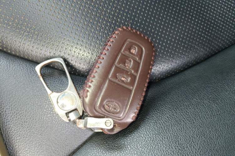 Used Toyota Camry 2019 2.0G Luxury Edition China VI Standard
