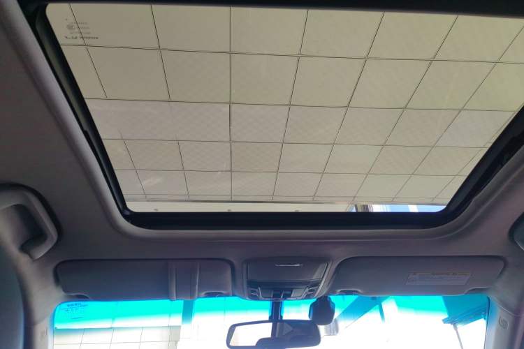 Used Honda Crosstour 2014 2.4L Luxury Edition
