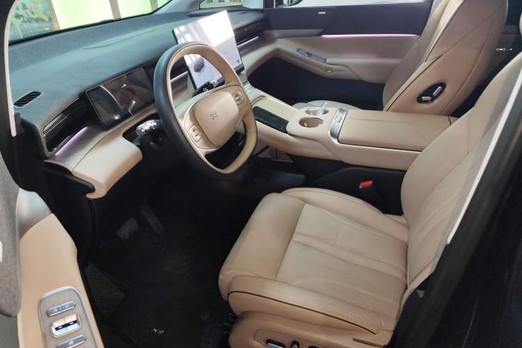 Used XPeng X9 2024 702 Ultra-Long Range Max