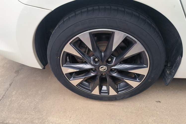 Used Nissan Lannia 2016 1.6L CVT Smart Cool Edition
