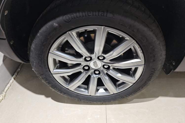 Used Cadillac XT4 2018 28T Two-Wheel Drive Leading Version