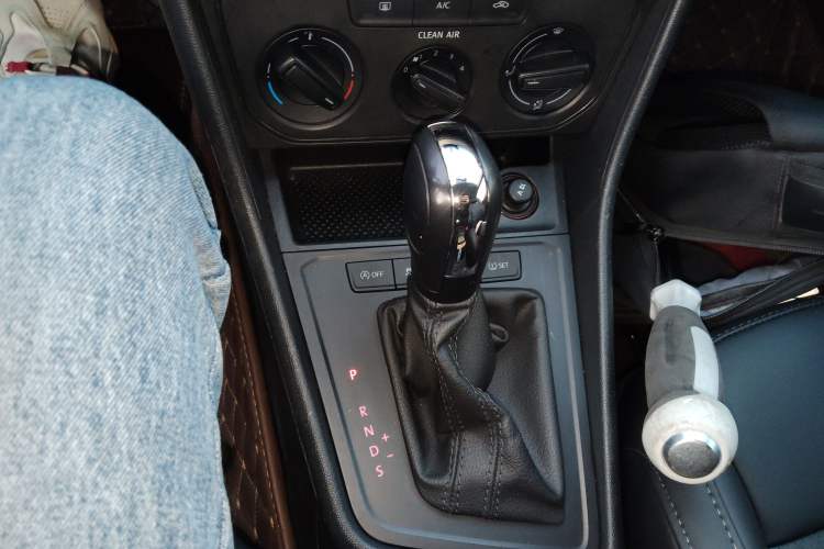 Used Volkswagen Lavida 2019 Lavida Start 1.5L Automatic Trendy Version China VI Standard
